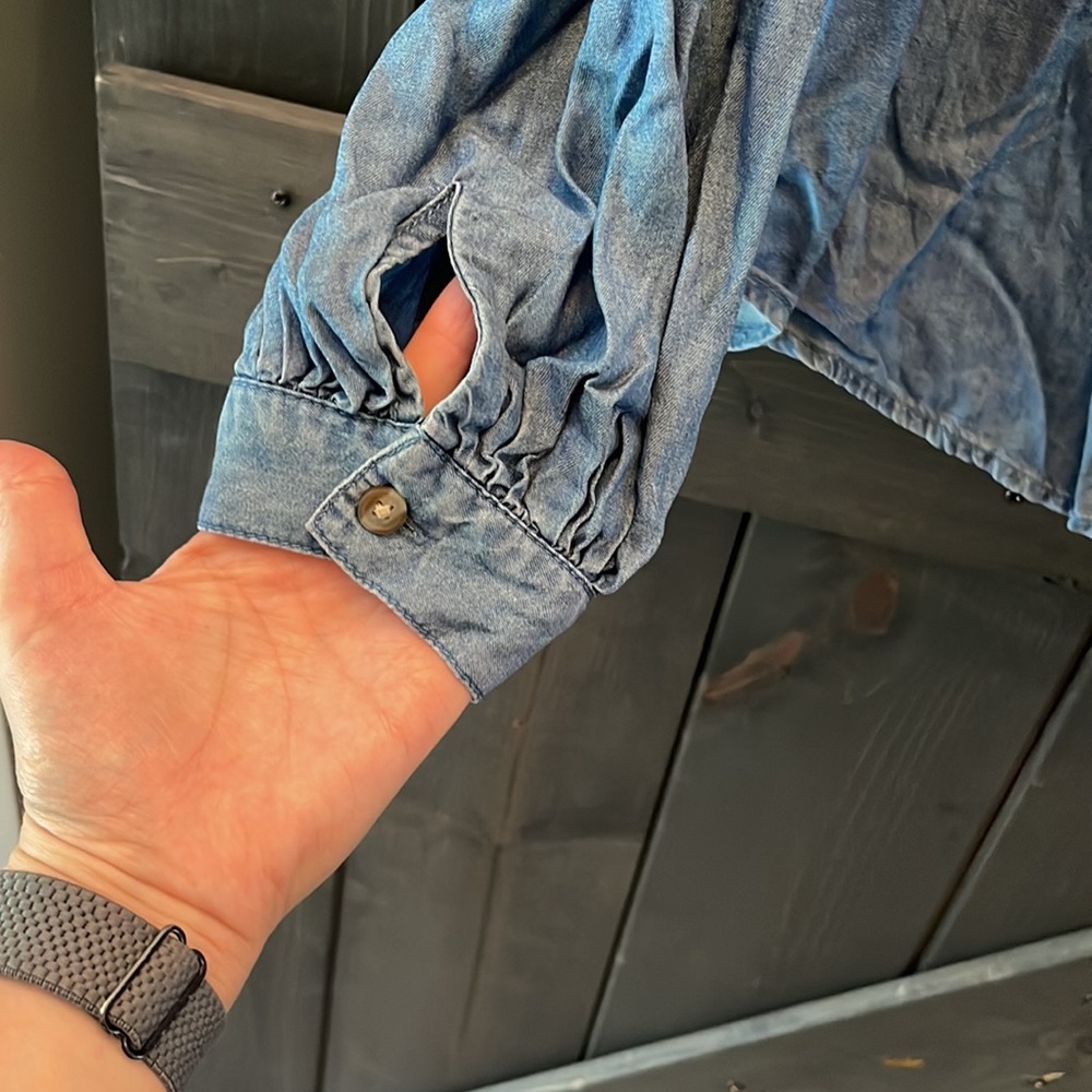 Time and tru denim button up - Picture 3 of 4